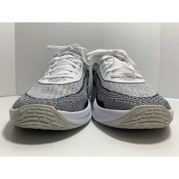 Nike GT Hustle Academy White Wolf Grey FJ7791-100 Men Shoe Size 13 US - Picture 3 of 11